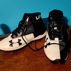 Under Armour football cleats